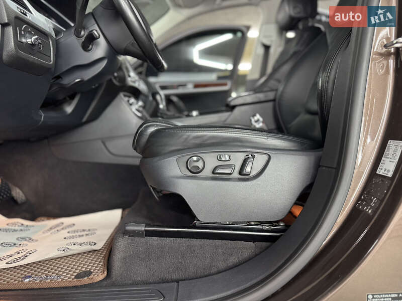Позашляховик / Кросовер Volkswagen Touareg 2013 в Кременці фото 24 Позашляховик / Кросовер Volkswagen Touareg 2013 в Кременці