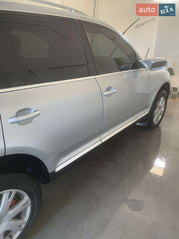 Внедорожник / Кроссовер Volkswagen Touareg 2007 в Тульчине