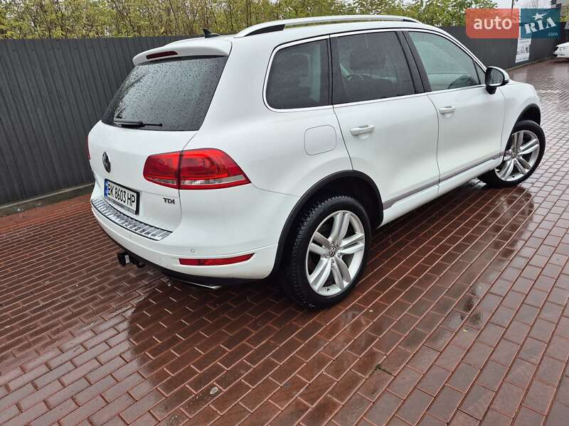 Внедорожник / Кроссовер Volkswagen Touareg 2012 в Сарнах фото 2 Внедорожник / Кроссовер Volkswagen Touareg 2012 в Сарнах