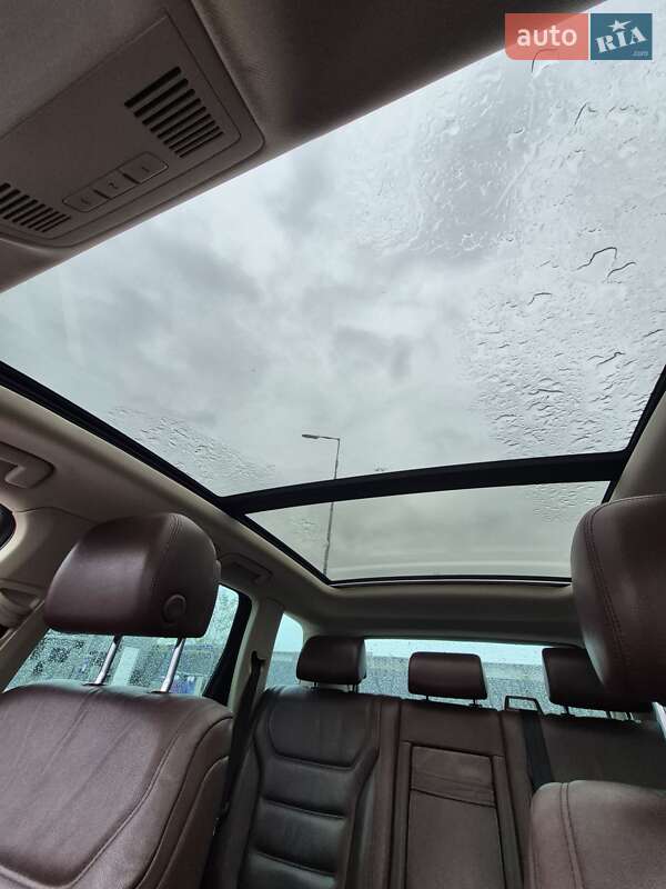 Внедорожник / Кроссовер Volkswagen Touareg 2012 в Сарнах фото 26 Внедорожник / Кроссовер Volkswagen Touareg 2012 в Сарнах