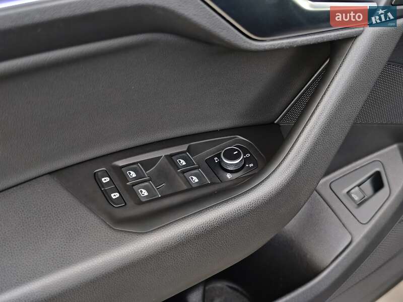 Внедорожник / Кроссовер Volkswagen Touareg 2019 в Луцке фото 27 Внедорожник / Кроссовер Volkswagen Touareg 2019 в Луцке