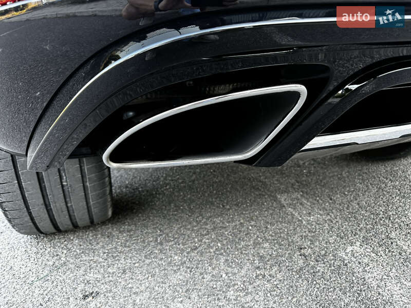 Внедорожник / Кроссовер Volkswagen Touareg 2015 в Новомосковске