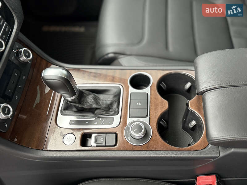 Внедорожник / Кроссовер Volkswagen Touareg 2015 в Виннице фото 20 Внедорожник / Кроссовер Volkswagen Touareg 2015 в Виннице