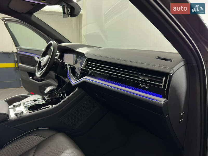 Позашляховик / Кросовер Volkswagen Touareg 2022 в Козятині фото 63 Позашляховик / Кросовер Volkswagen Touareg 2022 в Козятині