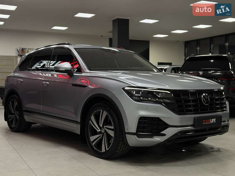 Позашляховик / Кросовер Volkswagen Touareg 2020 в Тернополі