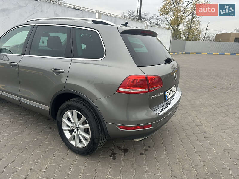 Внедорожник / Кроссовер Volkswagen Touareg 2013 в Одессе фото 7 Внедорожник / Кроссовер Volkswagen Touareg 2013 в Одессе