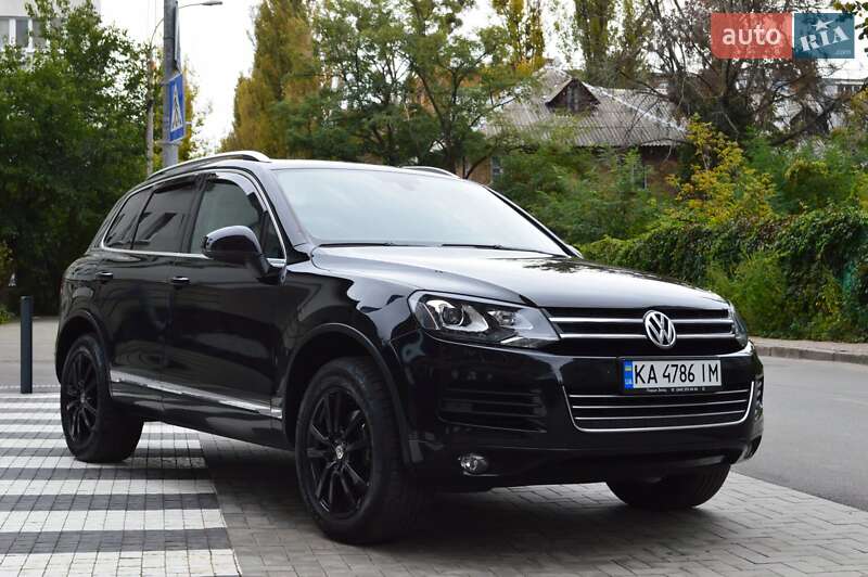 Позашляховик / Кросовер Volkswagen Touareg 2014 в Києві фото 3 Позашляховик / Кросовер Volkswagen Touareg 2014 в Києві
