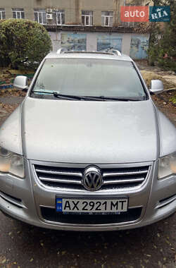 Позашляховик / Кросовер Volkswagen Touareg 2008 в Харкові