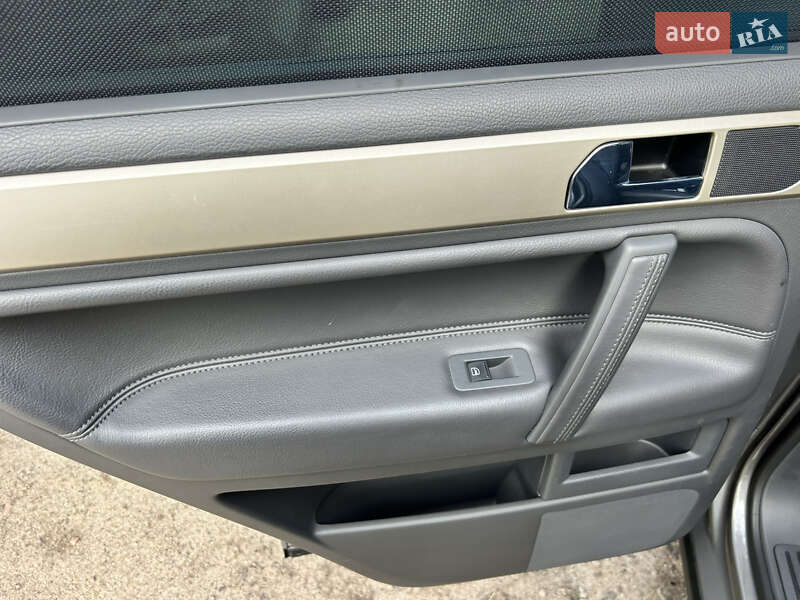 Внедорожник / Кроссовер Volkswagen Touareg 2009 в Николаеве фото 16 Внедорожник / Кроссовер Volkswagen Touareg 2009 в Николаеве