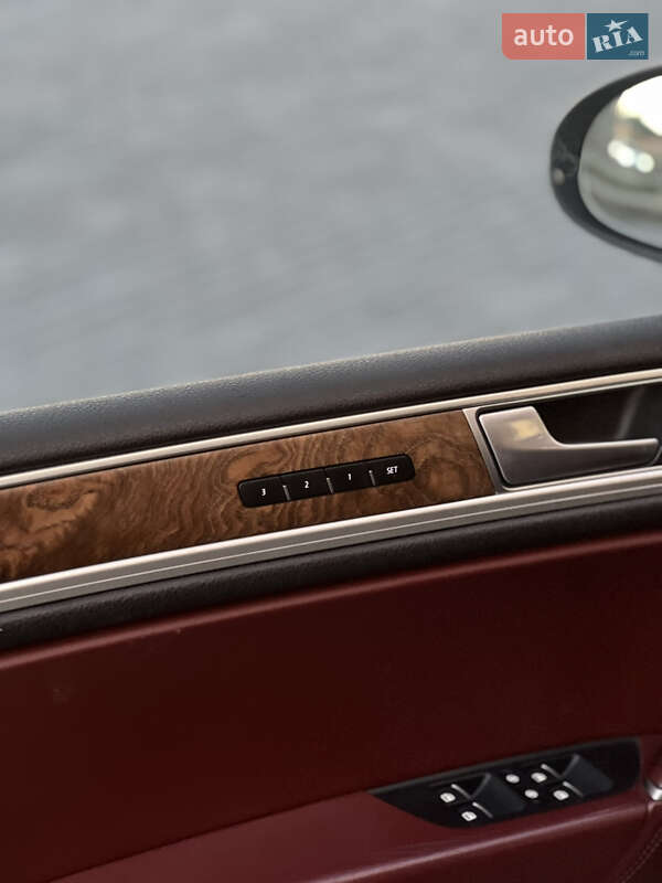 Внедорожник / Кроссовер Volkswagen Touareg 2015 в Виннице фото 28 Внедорожник / Кроссовер Volkswagen Touareg 2015 в Виннице