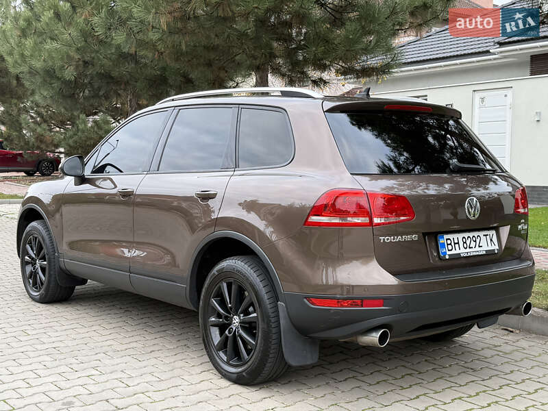 Внедорожник / Кроссовер Volkswagen Touareg 2013 в Одессе фото 7 Внедорожник / Кроссовер Volkswagen Touareg 2013 в Одессе