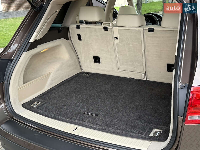 Внедорожник / Кроссовер Volkswagen Touareg 2013 в Одессе фото 33 Внедорожник / Кроссовер Volkswagen Touareg 2013 в Одессе