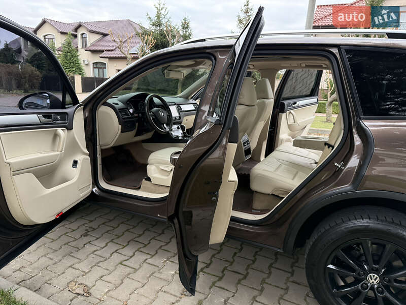Внедорожник / Кроссовер Volkswagen Touareg 2013 в Одессе фото 57 Внедорожник / Кроссовер Volkswagen Touareg 2013 в Одессе