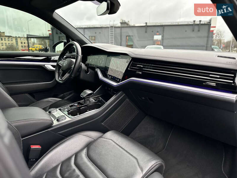 Внедорожник / Кроссовер Volkswagen Touareg 2019 в Кривом Роге