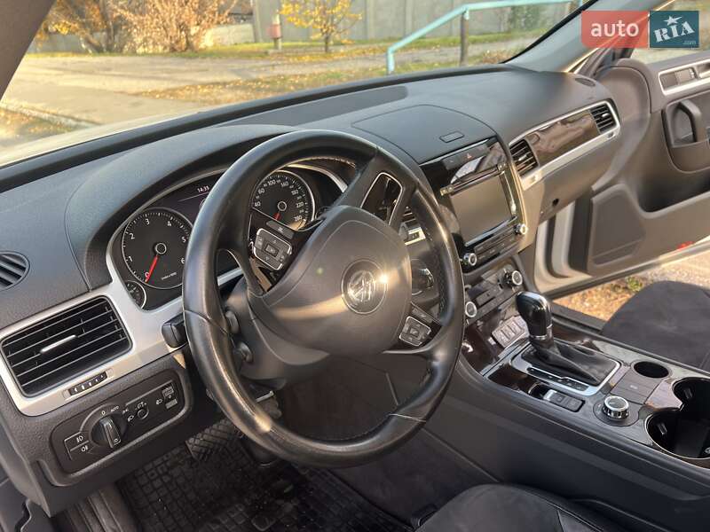 Внедорожник / Кроссовер Volkswagen Touareg 2012 в Харькове фото 14 Внедорожник / Кроссовер Volkswagen Touareg 2012 в Харькове