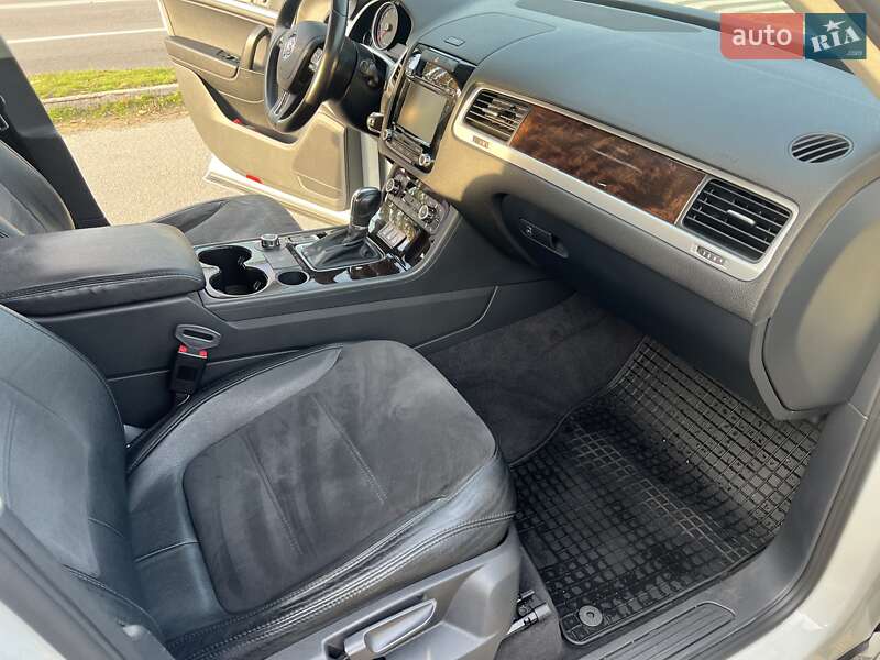 Внедорожник / Кроссовер Volkswagen Touareg 2012 в Харькове фото 18 Внедорожник / Кроссовер Volkswagen Touareg 2012 в Харькове