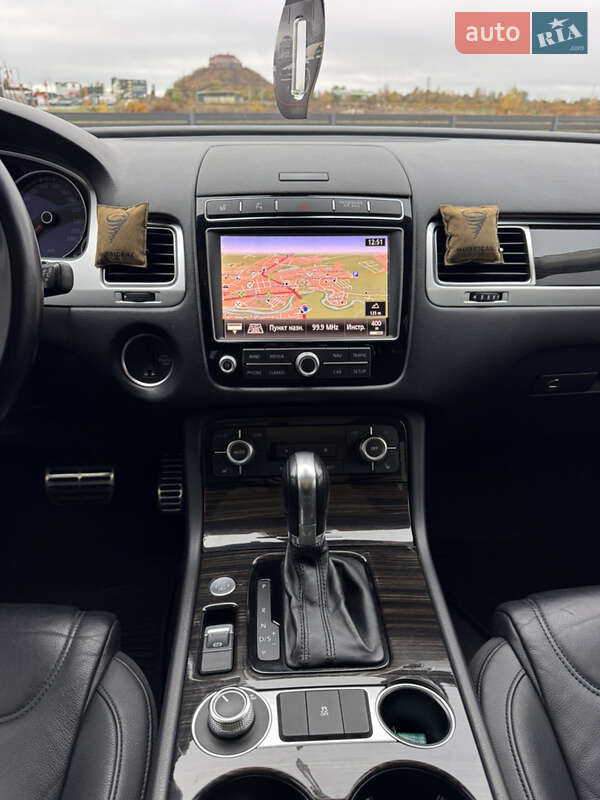 Внедорожник / Кроссовер Volkswagen Touareg 2016 в Мукачево фото 17 Внедорожник / Кроссовер Volkswagen Touareg 2016 в Мукачево