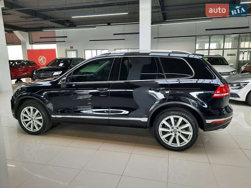 Внедорожник / Кроссовер Volkswagen Touareg 2017 в Хмельницком фото 6 Внедорожник / Кроссовер Volkswagen Touareg 2017 в Хмельницком