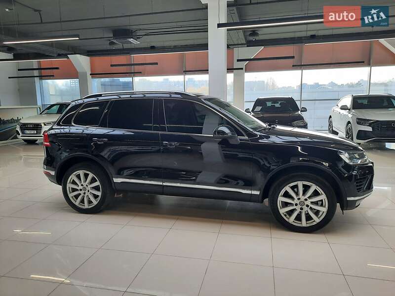 Внедорожник / Кроссовер Volkswagen Touareg 2017 в Хмельницком фото 2 Внедорожник / Кроссовер Volkswagen Touareg 2017 в Хмельницком