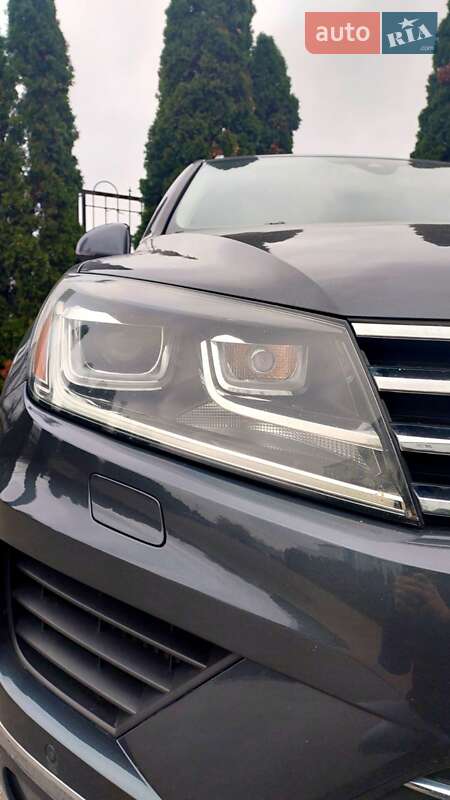 Внедорожник / Кроссовер Volkswagen Touareg 2015 в Киеве фото 12 Внедорожник / Кроссовер Volkswagen Touareg 2015 в Киеве