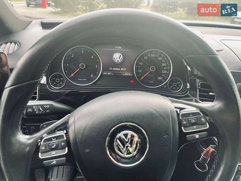 Внедорожник / Кроссовер Volkswagen Touareg 2012 в Львове фото 15 Внедорожник / Кроссовер Volkswagen Touareg 2012 в Львове