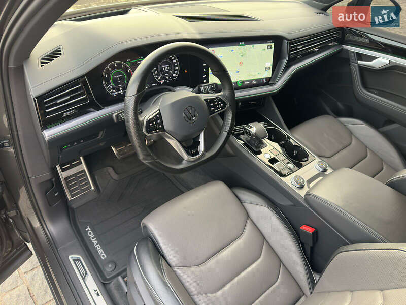 Внедорожник / Кроссовер Volkswagen Touareg 2021 в Харькове фото 26 Внедорожник / Кроссовер Volkswagen Touareg 2021 в Харькове