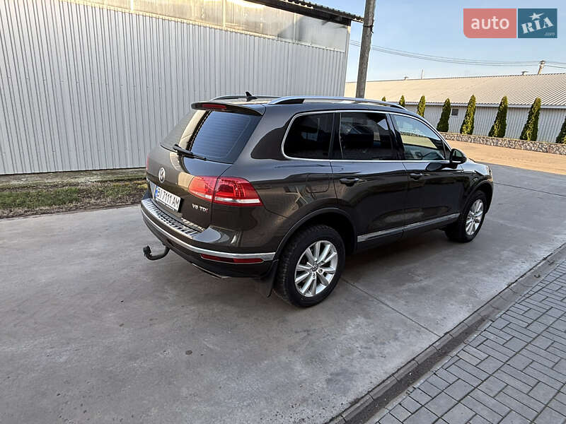 Внедорожник / Кроссовер Volkswagen Touareg 2017 в Глобине