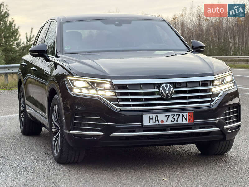 Внедорожник / Кроссовер Volkswagen Touareg 2022 в Ковеле