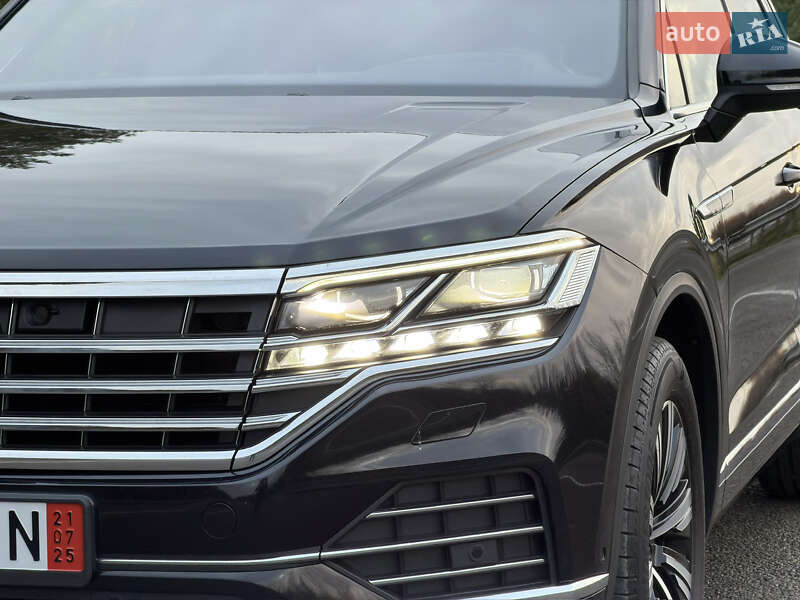 Внедорожник / Кроссовер Volkswagen Touareg 2022 в Ковеле