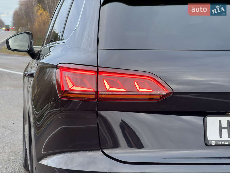 Внедорожник / Кроссовер Volkswagen Touareg 2022 в Ковеле