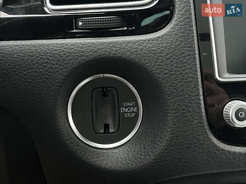 Внедорожник / Кроссовер Volkswagen Touareg 2016 в Виннице фото 34 Внедорожник / Кроссовер Volkswagen Touareg 2016 в Виннице