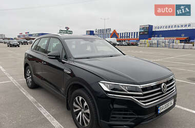 Позашляховик / Кросовер Volkswagen Touareg 2019 в Кропивницькому