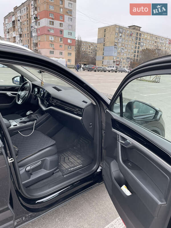 Внедорожник / Кроссовер Volkswagen Touareg 2019 в Кропивницком фото 26 Внедорожник / Кроссовер Volkswagen Touareg 2019 в Кропивницком