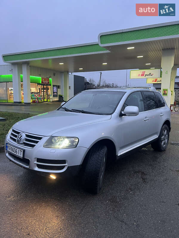 Позашляховик / Кросовер Volkswagen Touareg 2005 в Івано-Франківську