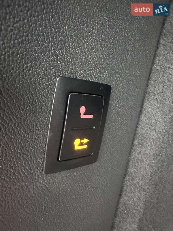 Внедорожник / Кроссовер Volkswagen Touareg 2008 в Белогородке