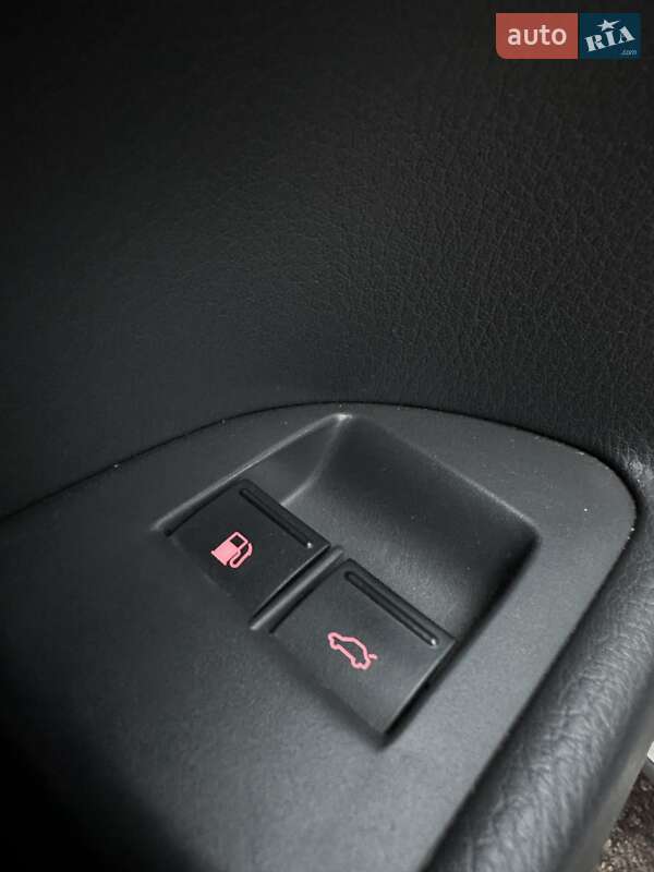 Внедорожник / Кроссовер Volkswagen Touareg 2008 в Белогородке