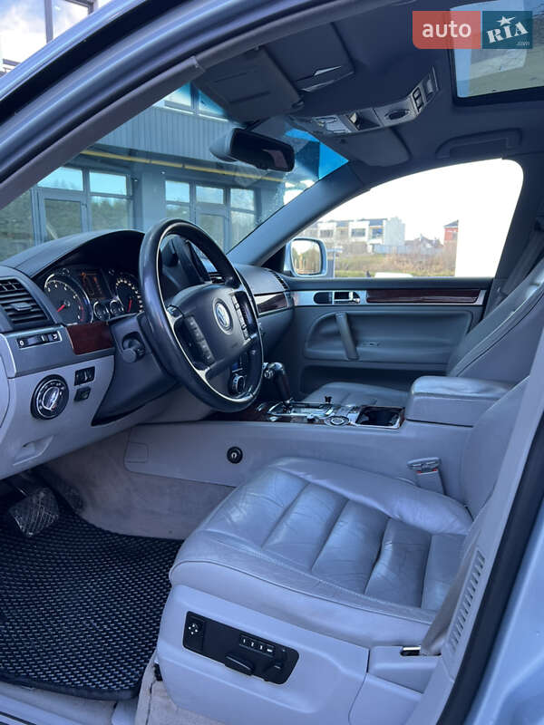 Позашляховик / Кросовер Volkswagen Touareg 2004 в Новояворівську фото 20 Позашляховик / Кросовер Volkswagen Touareg 2004 в Новояворівську
