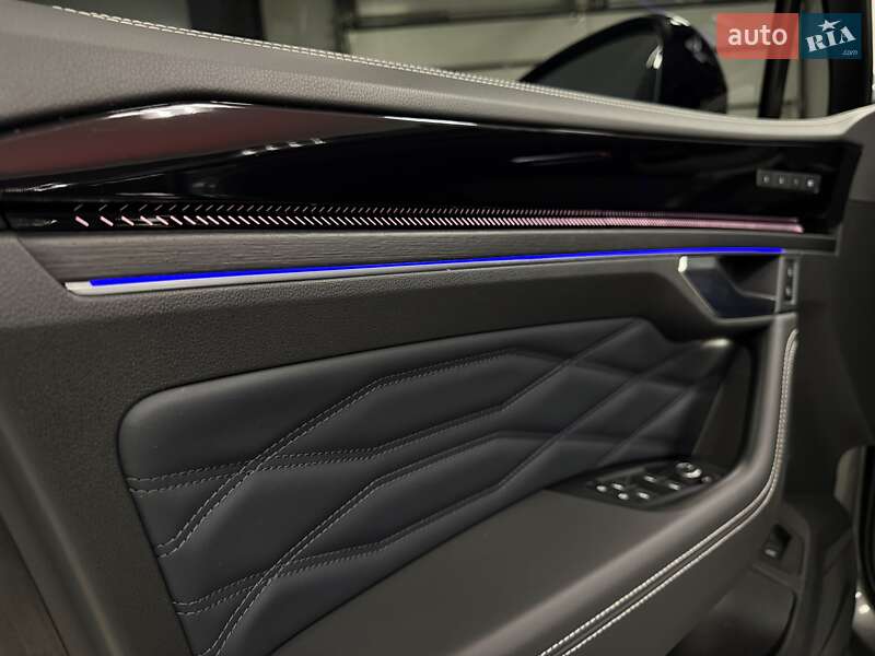 Внедорожник / Кроссовер Volkswagen Touareg 2024 в Тернополе