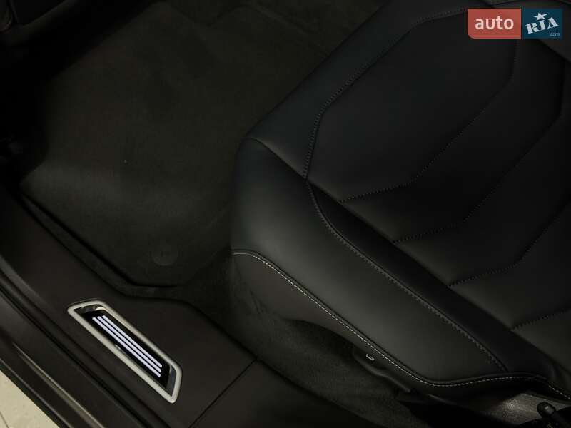 Внедорожник / Кроссовер Volkswagen Touareg 2024 в Тернополе