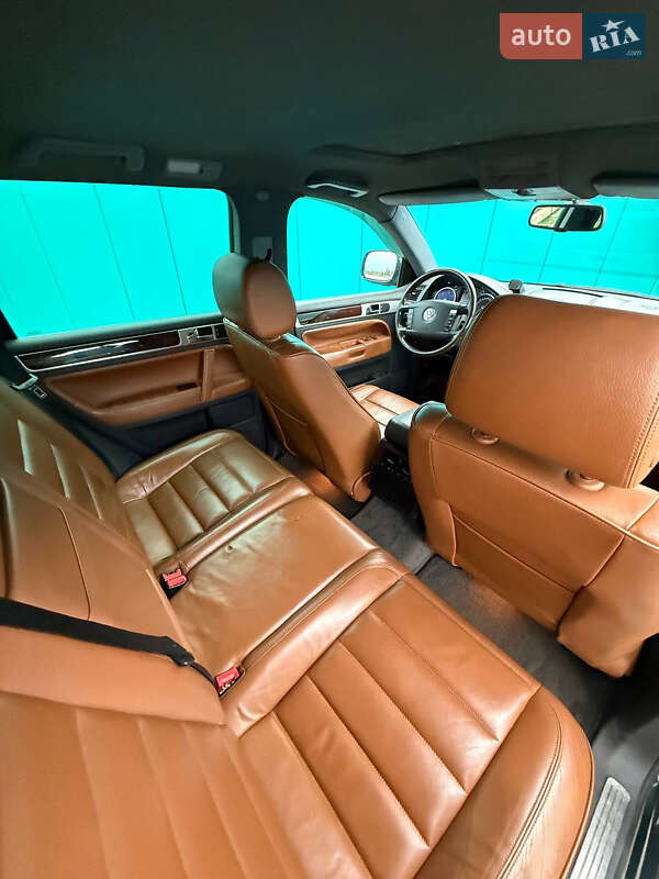 Внедорожник / Кроссовер Volkswagen Touareg 2004 в Белой Церкви фото 16 Внедорожник / Кроссовер Volkswagen Touareg 2004 в Белой Церкви