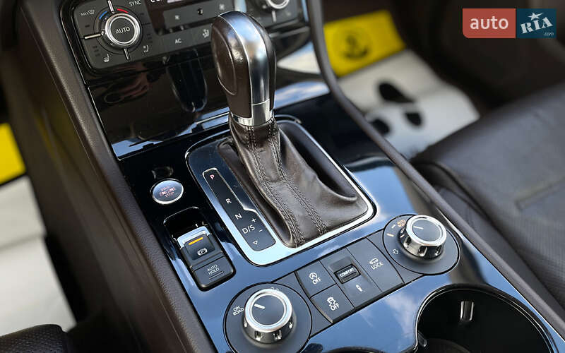 Внедорожник / Кроссовер Volkswagen Touareg 2012 в Львове фото 12 Внедорожник / Кроссовер Volkswagen Touareg 2012 в Львове
