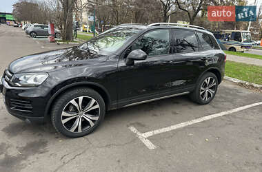 Внедорожник / Кроссовер Volkswagen Touareg 2011 в Одессе