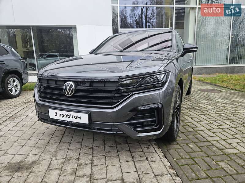 Внедорожник / Кроссовер Volkswagen Touareg 2023 в Киеве