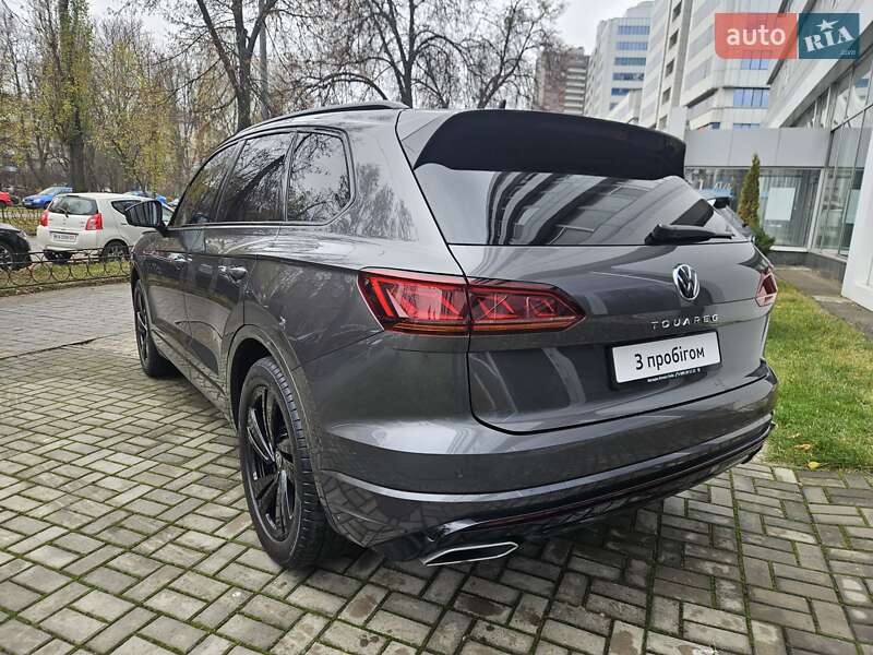Внедорожник / Кроссовер Volkswagen Touareg 2023 в Киеве