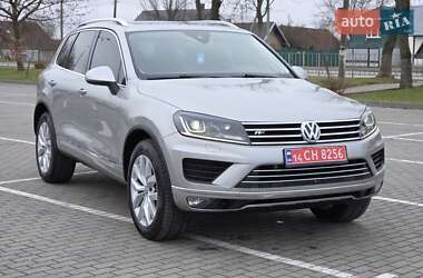 Внедорожник / Кроссовер Volkswagen Touareg 2016 в Коломые
