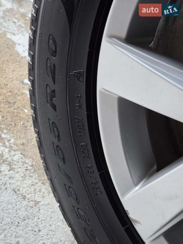 Внедорожник / Кроссовер Volkswagen Touareg 2016 в Коломые