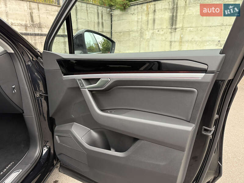 Внедорожник / Кроссовер Volkswagen Touareg 2021 в Ровно