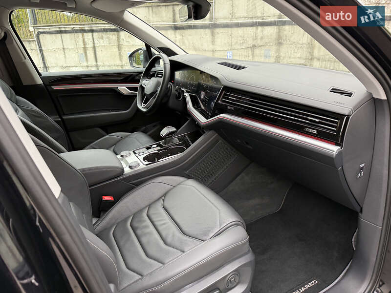 Внедорожник / Кроссовер Volkswagen Touareg 2021 в Ровно