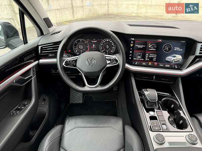 Внедорожник / Кроссовер Volkswagen Touareg 2021 в Ровно