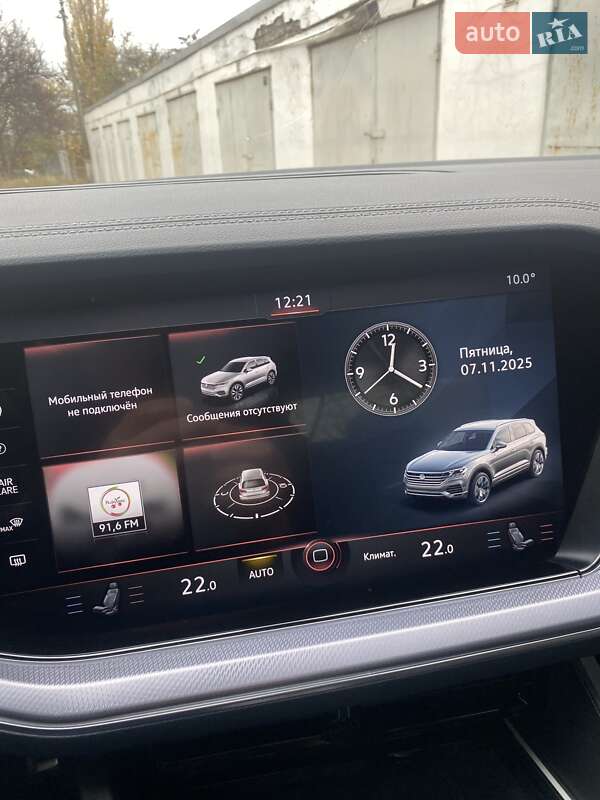 Внедорожник / Кроссовер Volkswagen Touareg 2018 в Кривом Роге